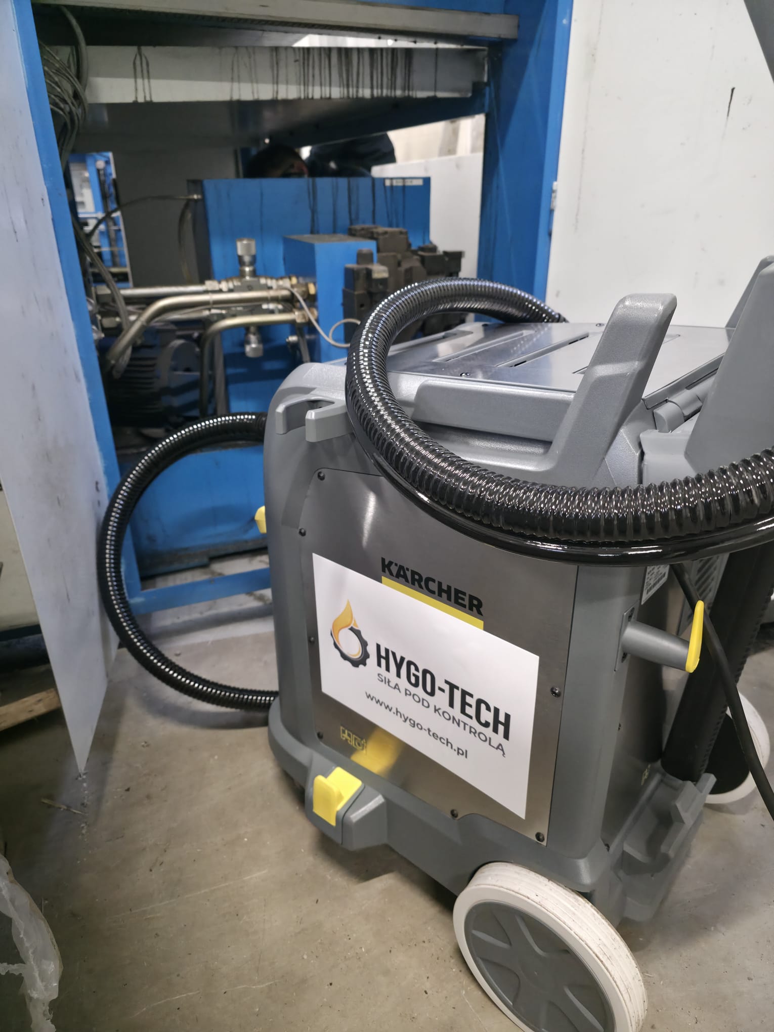 5aae0c6d a8db 4e8f 989a 16fbf39b1c8b